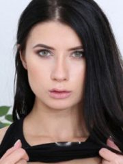 Nicole Black